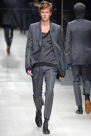Look 10